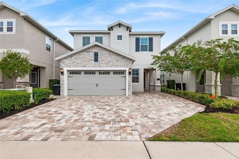 416-southfield-st-four-corners-fl-primaryphoto