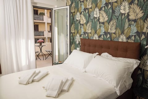 In-room safe, free WiFi
