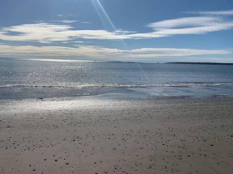 The beach is walking distance