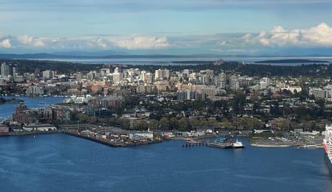 Flying into the Victoria Inner Harbour