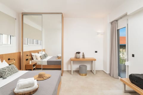 Classic Apartment, 1 Bedroom | In-room safe, soundproofing, free WiFi, bed sheets