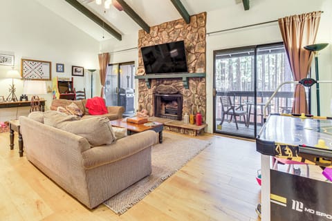 Apartment (3 Bedrooms) | Front of property