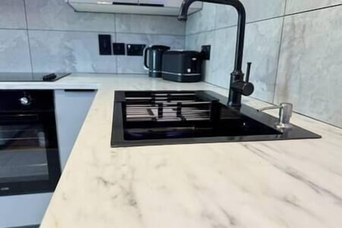 Modern Fittings & Fixtures