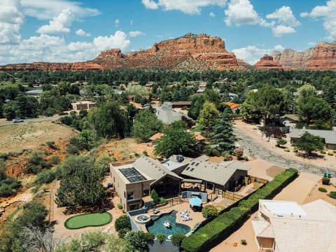 Stunning Oasis Surrounded by Red Rock.