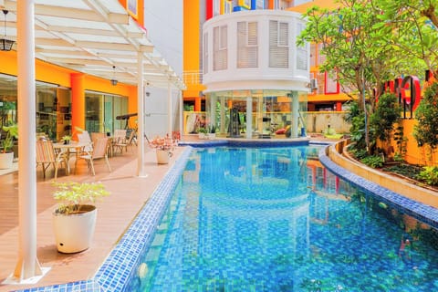 Outdoor pool