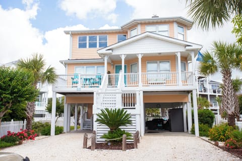 Front of Eagles Landing