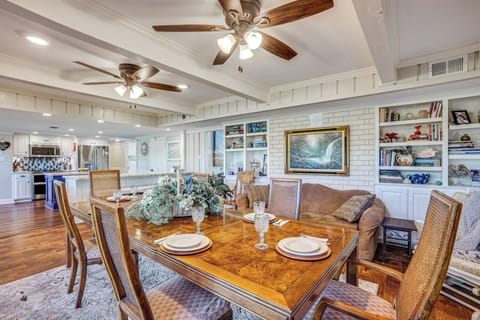 Dining Area | 1st Floor