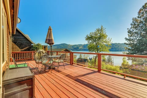 Harrison Vacation Rental | 3BR | 2BA | 1,000 Sq Ft | Stairs Required to Enter