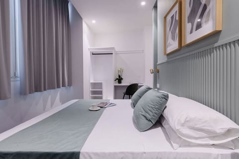 Deluxe Double Room | Desk, laptop workspace, free WiFi, bed sheets