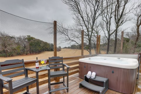 Apartment (2 Bedrooms) | Front of property