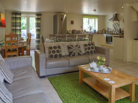 Open plan living space | Lily Pad 7 - Lily Pad Cottages, Nassington, near Stamford