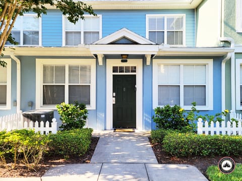 Welcome to Mom's Magical Retreat!