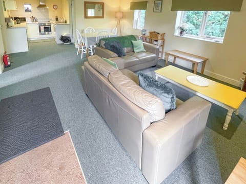 Open plan living space | Lily Pad 9 - Lily Pad Cottages, Nassington, near Stamford