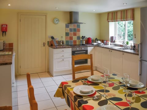 Open plan living space | Lily Pad 6 - Lily Pad Cottages, Nassington, near Stamford