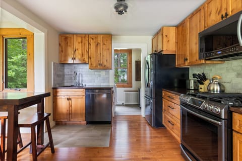 Fully-equipped & updated kitchen