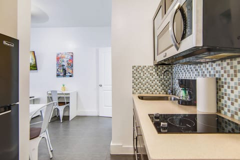 Standard Apartment | Private kitchen | Full-size fridge, microwave, stovetop
