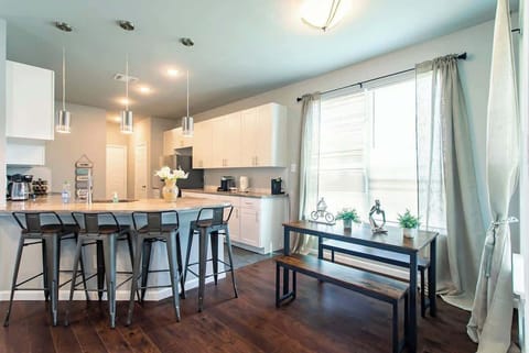 Dining area and additional bar style seating