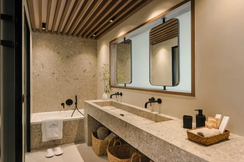 Apartment, 1 Bedroom, Private Pool | Bathroom | Free toiletries, hair dryer, bathrobes, slippers