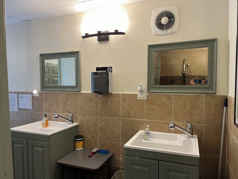 Bathroom 4