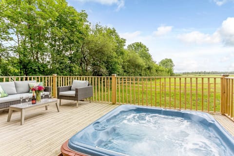 Oxford Lodge Decking Area