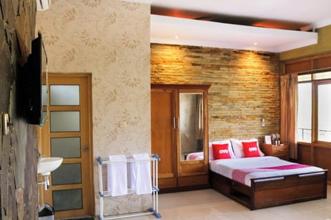 Standard Suite | Free WiFi, bed sheets