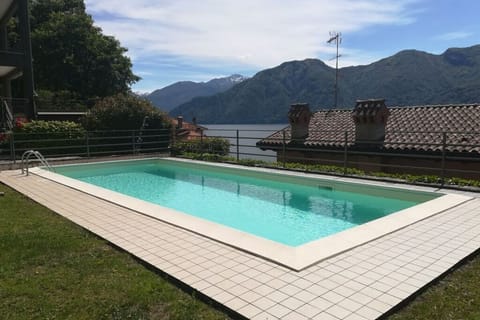 Holiday Home Swimming Pool