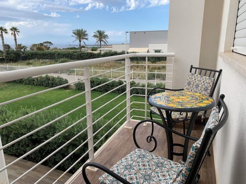 Classic Double or Twin Room, Sea View | Egyptian cotton sheets, premium bedding, pillowtop beds, in-room safe