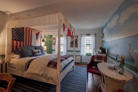 Our Salty Sailor Bedchamber is perfect for couples traveling alone or with their small to medium-sized Salty Dogs!