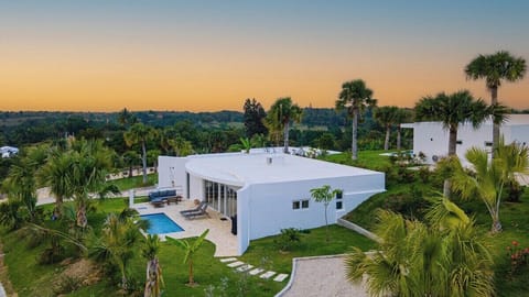 V30C 2 bedroom · Villa Zylo: Serene Retreat with Private Pool (1130)