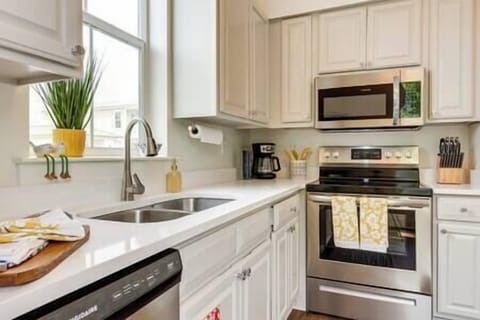 472a7bc5 9315 4bbc a552 ea0a5b9cce75