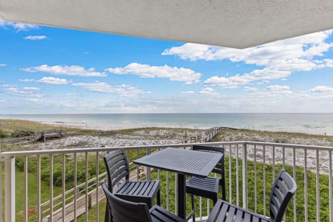 Condo, Multiple Beds, Ocean View (Destin on the Gulf 307) | Outdoor dining