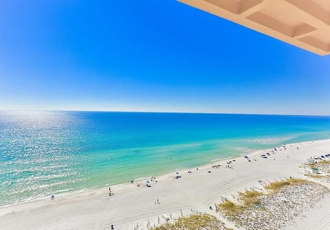 Condo, Multiple Beds, Ocean View (Destin Towers 143) | Beach | On the beach