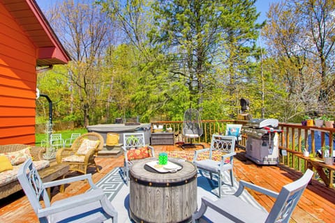 Duluth Vacation Rental | 5BR | 1BA | Stairs Required | 2,000 Sq Ft