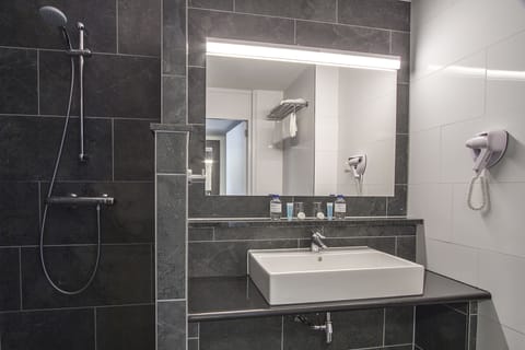 Free toiletries, hair dryer, towels