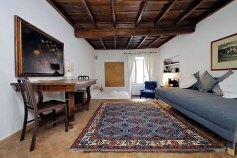 Bedroom, Dining Room, Living Room