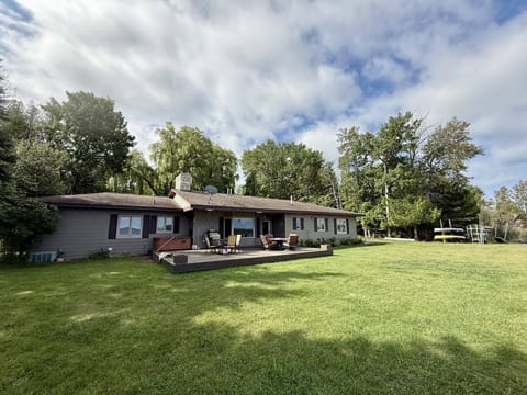 Lakeside Ranch on Drummond Island (5085)