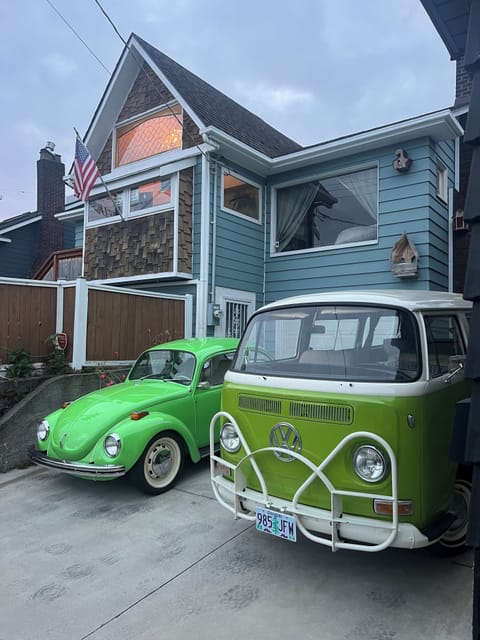 Front of property with spot for one smaller car