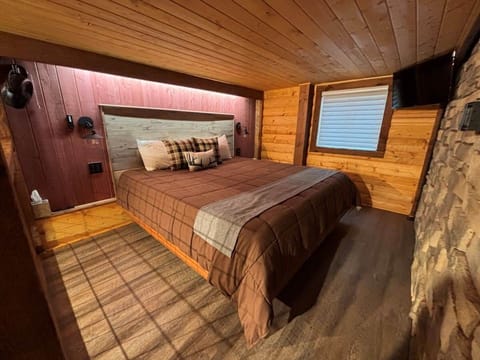 Limestone Lodge Comfort Bed Loft