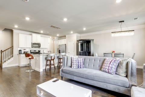 Lawrenceville Vacation Rental | 3BR | 2.5BA | Half Step to Enter | 1,850 Sq Ft