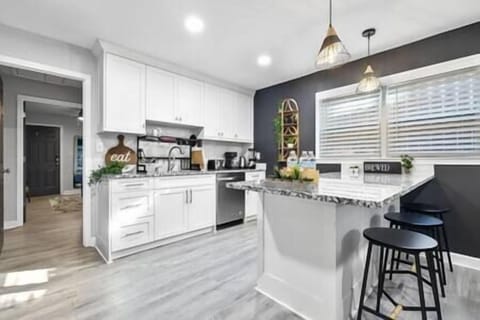 2d3f6f5f e453 4d53 9869 78a95ad72f3a