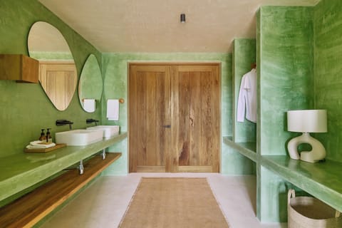 Premium bedding, memory foam beds, in-room safe, individually decorated