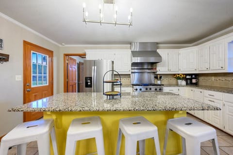 Grab a stool, relax, and enjoy the perfect spot by the counter for meals and conversations.