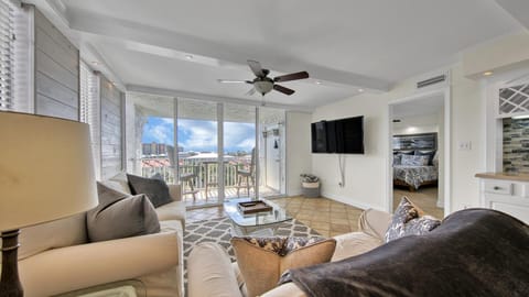 Condo, Multiple Beds, Bay View (Dolphin Point 502B) | Living area