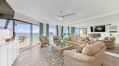 Condo, 1 King Bed with Sofa bed, Beach View (Inlet Reef 607) | Living area