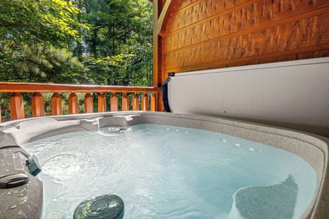 Private hot tub