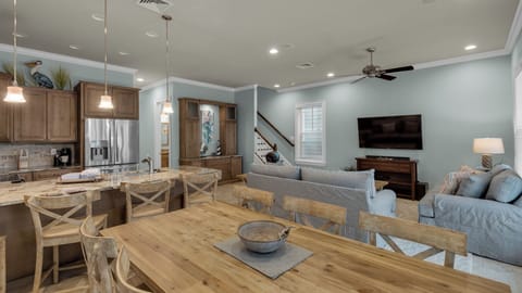 House, Multiple Beds, Patio, Garden View (Beach Bike Escape) | In-room dining