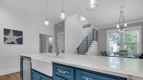 House, Multiple Beds, Patio, Garden View (Seagrove Serenity) | Private kitchen