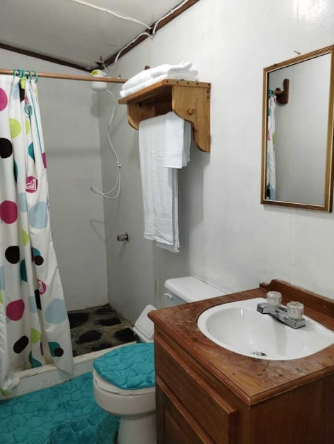 Family House | Bathroom