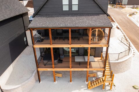 Rear deck, patio, and garden level