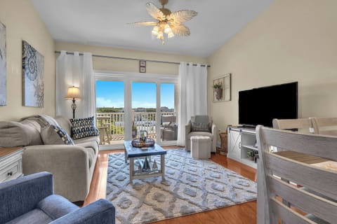 Living Area - Northeast
